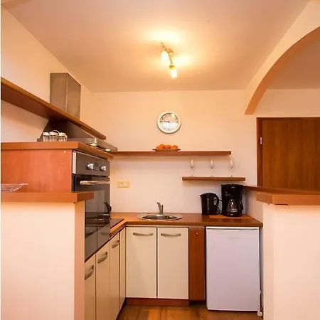 Matelici * Divšići