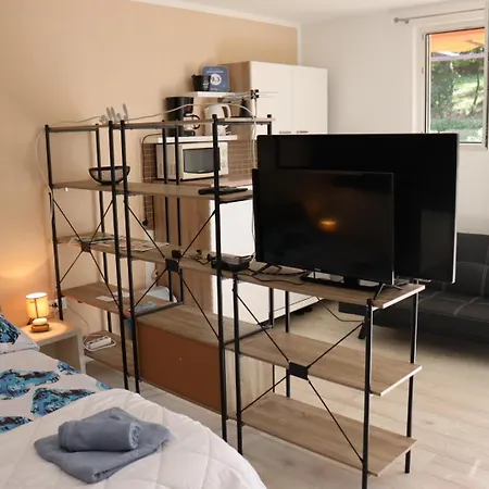Matelici Apartment *